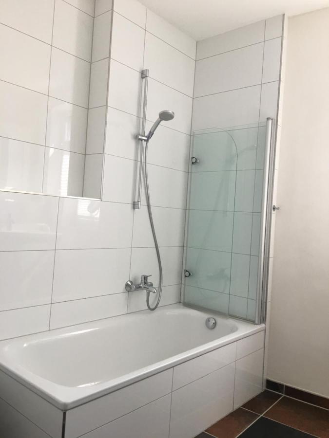 Komplettes Ferienhaus Fuer Bis Zu 4 Personen Dornheim Ngoại thất bức ảnh